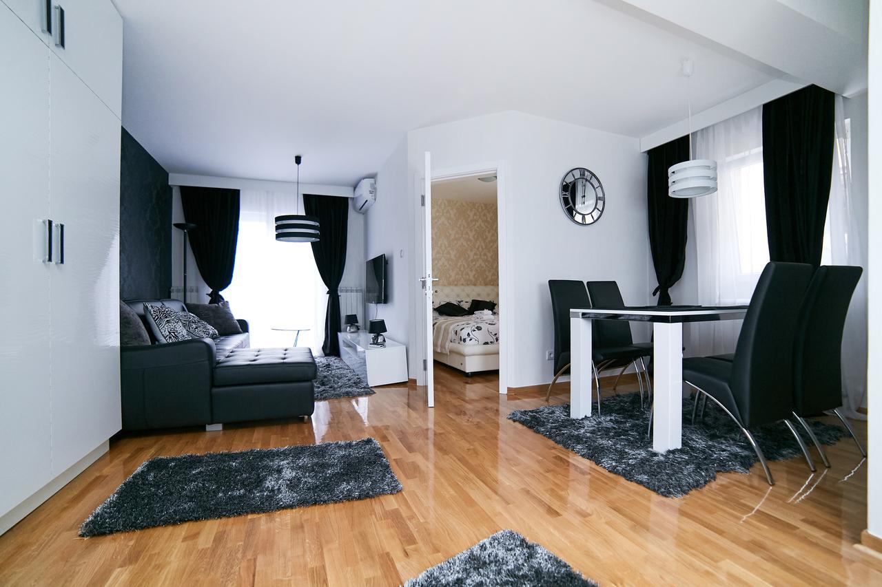 Lux Apartmani Beograd エクステリア 写真