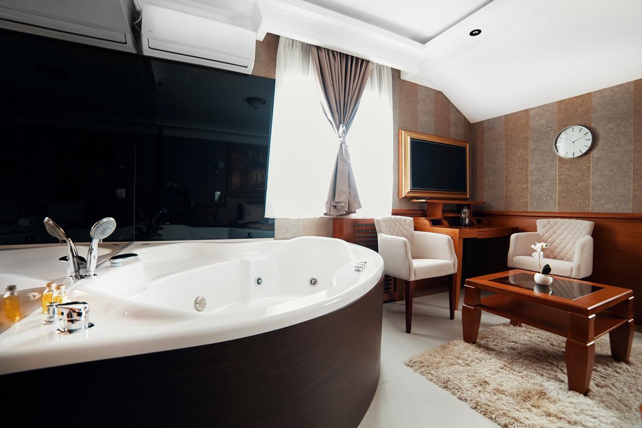 Lux Apartmani Beograd エクステリア 写真
